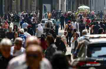  Mais de 8,6 milhões deixam pobreza; Brasil tem melhor nível desde 2012 